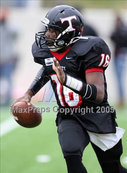 Thumbnail 1 in Stony Point vs. Trinity (Texas 5A D1 Semifinals) photogallery.