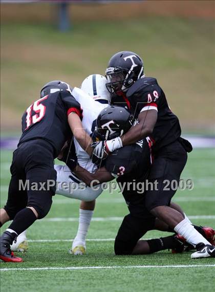 Thumbnail 3 in Stony Point vs. Trinity (Texas 5A D1 Semifinals) photogallery.