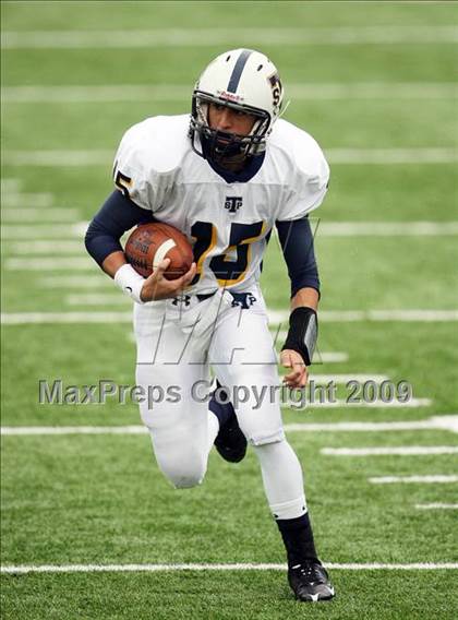 Thumbnail 2 in Stony Point vs. Trinity (Texas 5A D1 Semifinals) photogallery.