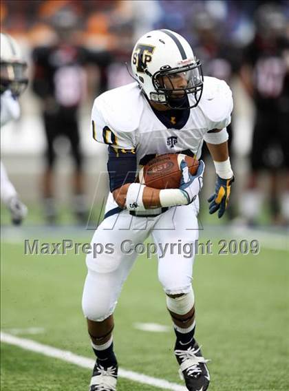 Thumbnail 2 in Stony Point vs. Trinity (Texas 5A D1 Semifinals) photogallery.