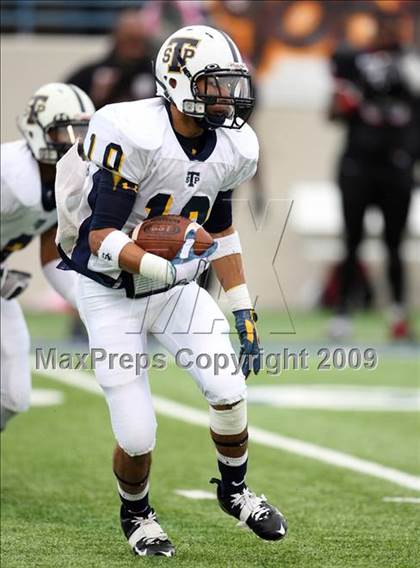 Thumbnail 1 in Stony Point vs. Trinity (Texas 5A D1 Semifinals) photogallery.