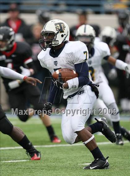 Thumbnail 3 in Stony Point vs. Trinity (Texas 5A D1 Semifinals) photogallery.