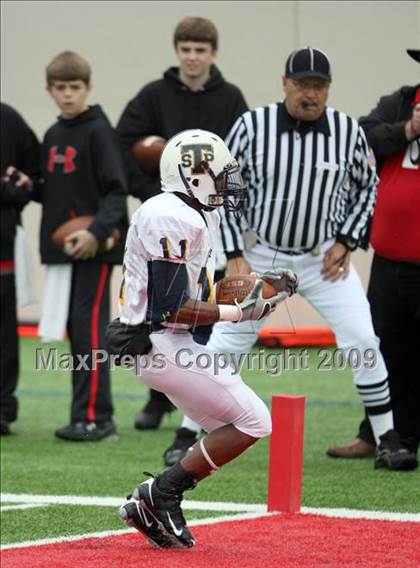 Thumbnail 1 in Stony Point vs. Trinity (Texas 5A D1 Semifinals) photogallery.