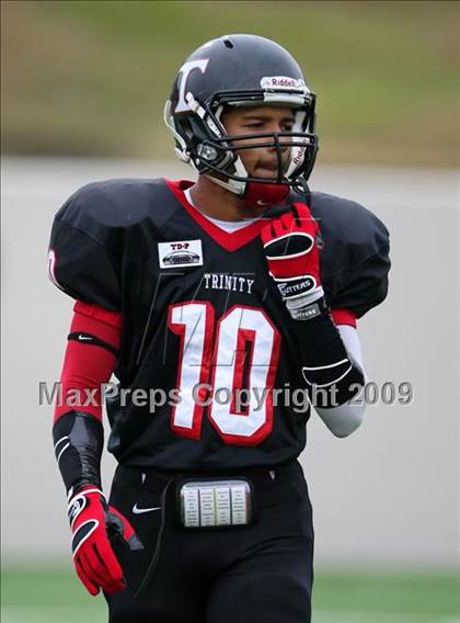 Thumbnail 3 in Stony Point vs. Trinity (Texas 5A D1 Semifinals) photogallery.