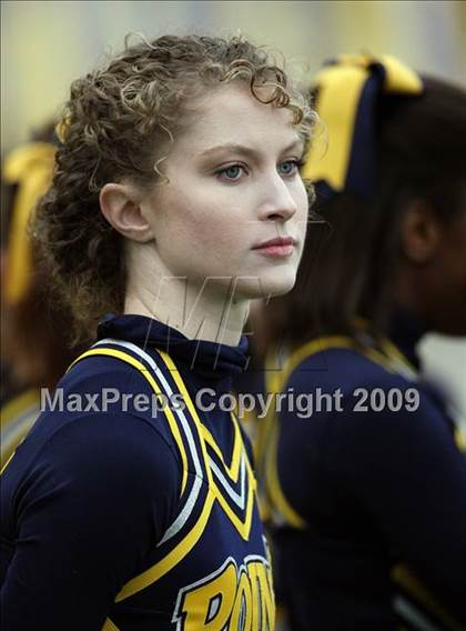 Thumbnail 2 in Stony Point vs. Trinity (Texas 5A D1 Semifinals) photogallery.