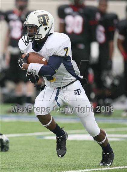 Thumbnail 2 in Stony Point vs. Trinity (Texas 5A D1 Semifinals) photogallery.