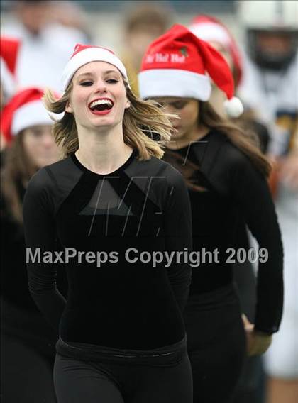Thumbnail 2 in Stony Point vs. Trinity (Texas 5A D1 Semifinals) photogallery.