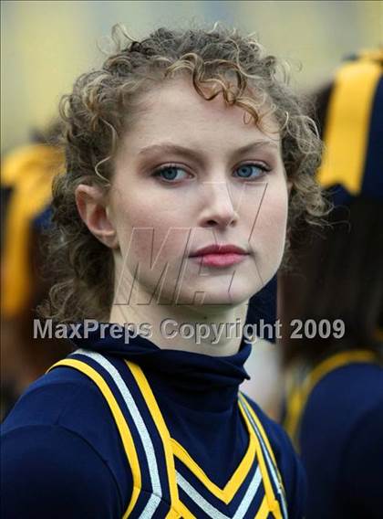 Thumbnail 3 in Stony Point vs. Trinity (Texas 5A D1 Semifinals) photogallery.