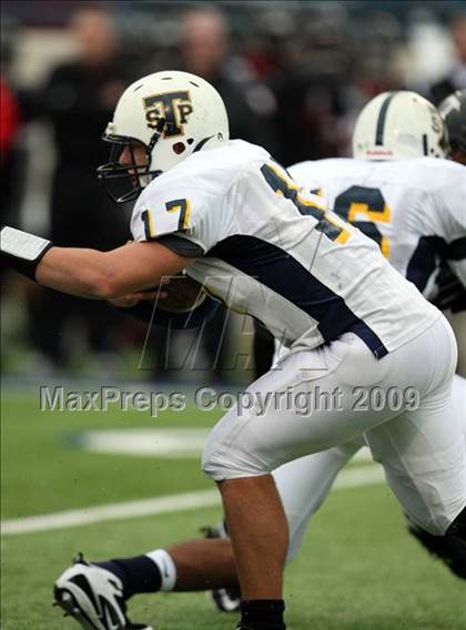 Thumbnail 3 in Stony Point vs. Trinity (Texas 5A D1 Semifinals) photogallery.