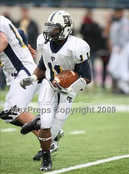 Thumbnail 3 in Stony Point vs. Trinity (Texas 5A D1 Semifinals) photogallery.