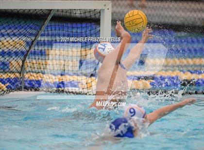 Thumbnail 3 in San Pasqual vs. St. Xavier (America's Finest City Tournament) photogallery.