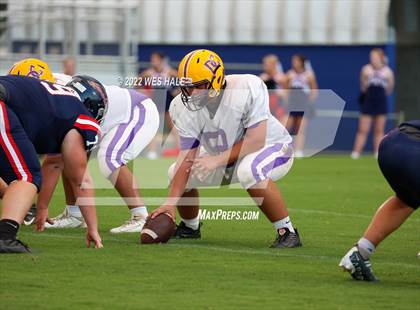 Thumbnail 3 in DeSoto Central @ Lewisburg photogallery.