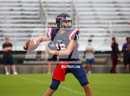 Thumbnail 3 in DeSoto Central @ Lewisburg photogallery.