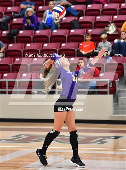 Thumbnail 2 in Valley View vs. Berryville (AAA 4A Quarterfinal Playoff) photogallery.