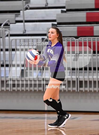 Thumbnail 2 in Valley View vs. Berryville (AAA 4A Quarterfinal Playoff) photogallery.