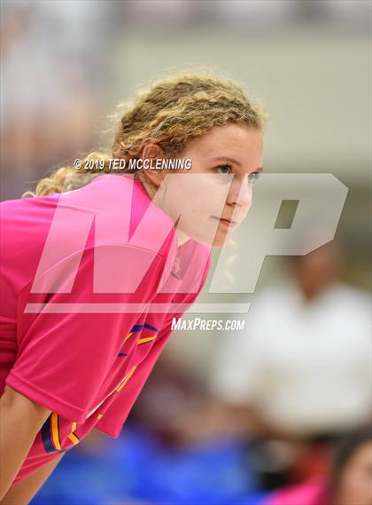 Thumbnail 3 in Valley View vs. Berryville (AAA 4A Quarterfinal Playoff) photogallery.
