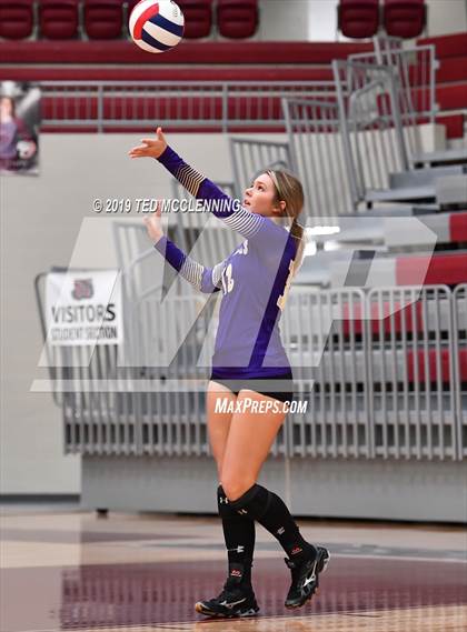 Thumbnail 3 in Valley View vs. Berryville (AAA 4A Quarterfinal Playoff) photogallery.