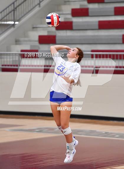 Thumbnail 1 in Valley View vs. Berryville (AAA 4A Quarterfinal Playoff) photogallery.