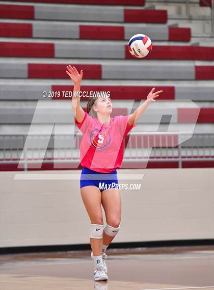Thumbnail 2 in Valley View vs. Berryville (AAA 4A Quarterfinal Playoff) photogallery.