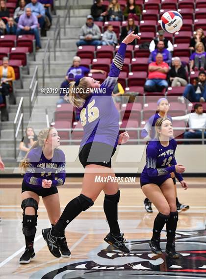 Thumbnail 3 in Valley View vs. Berryville (AAA 4A Quarterfinal Playoff) photogallery.