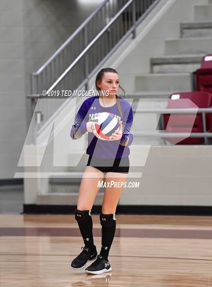 Thumbnail 2 in Valley View vs. Berryville (AAA 4A Quarterfinal Playoff) photogallery.