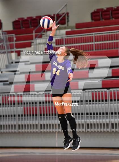 Thumbnail 1 in Valley View vs. Berryville (AAA 4A Quarterfinal Playoff) photogallery.