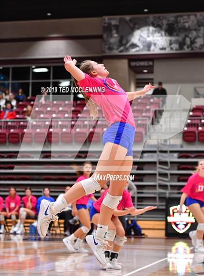 Thumbnail 2 in Valley View vs. Berryville (AAA 4A Quarterfinal Playoff) photogallery.