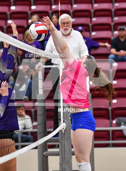 Thumbnail 1 in Valley View vs. Berryville (AAA 4A Quarterfinal Playoff) photogallery.