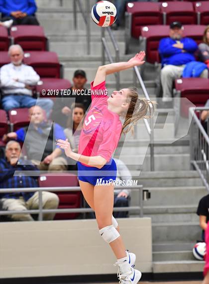 Thumbnail 2 in Valley View vs. Berryville (AAA 4A Quarterfinal Playoff) photogallery.