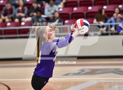 Thumbnail 1 in Valley View vs. Berryville (AAA 4A Quarterfinal Playoff) photogallery.