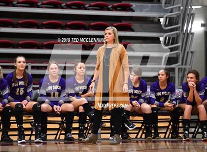 Thumbnail 2 in Valley View vs. Berryville (AAA 4A Quarterfinal Playoff) photogallery.
