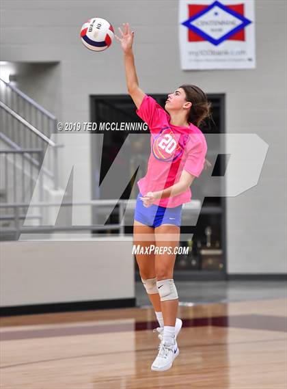 Thumbnail 1 in Valley View vs. Berryville (AAA 4A Quarterfinal Playoff) photogallery.