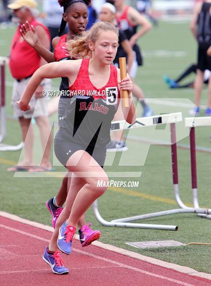 Thumbnail 3 in Art Madric Hall of Fame Invitational photogallery.