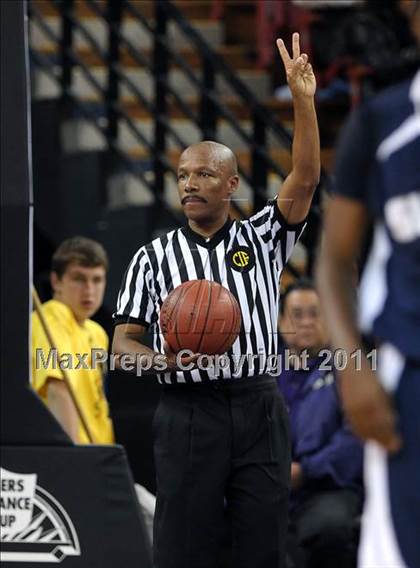 Thumbnail 1 in Archbishop Mitty vs. Summit (CIF State D2 Final) photogallery.