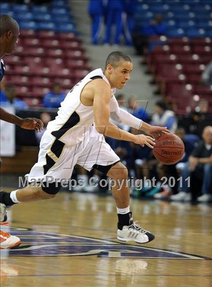 Thumbnail 2 in Archbishop Mitty vs. Summit (CIF State D2 Final) photogallery.