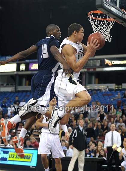 Thumbnail 1 in Archbishop Mitty vs. Summit (CIF State D2 Final) photogallery.