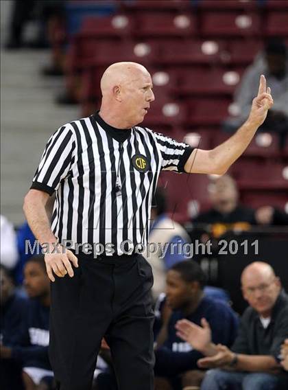 Thumbnail 2 in Archbishop Mitty vs. Summit (CIF State D2 Final) photogallery.