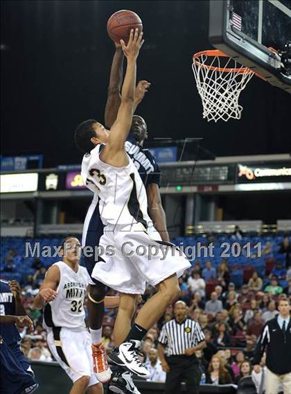 Thumbnail 3 in Archbishop Mitty vs. Summit (CIF State D2 Final) photogallery.