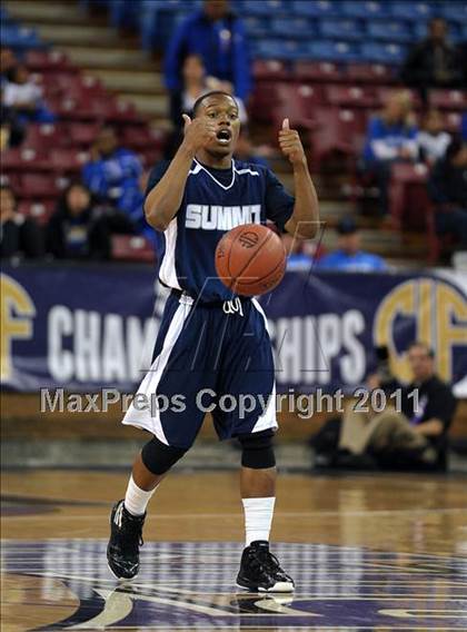Thumbnail 1 in Archbishop Mitty vs. Summit (CIF State D2 Final) photogallery.