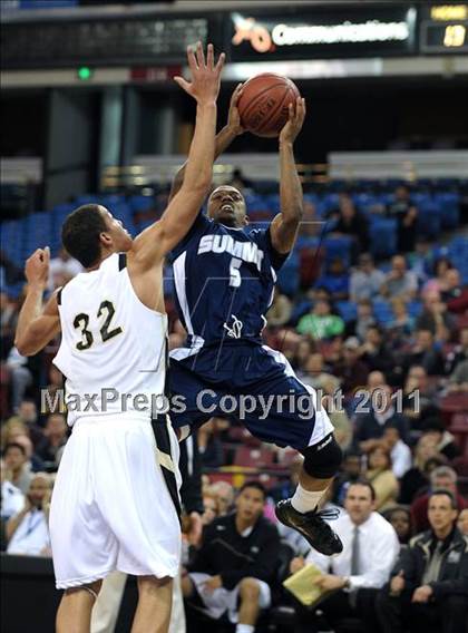Thumbnail 2 in Archbishop Mitty vs. Summit (CIF State D2 Final) photogallery.