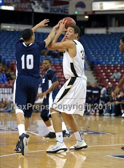Thumbnail 2 in Archbishop Mitty vs. Summit (CIF State D2 Final) photogallery.