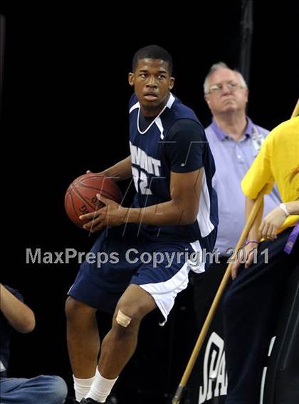 Thumbnail 2 in Archbishop Mitty vs. Summit (CIF State D2 Final) photogallery.