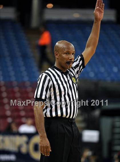 Thumbnail 1 in Archbishop Mitty vs. Summit (CIF State D2 Final) photogallery.
