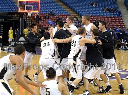 Thumbnail 3 in Archbishop Mitty vs. Summit (CIF State D2 Final) photogallery.