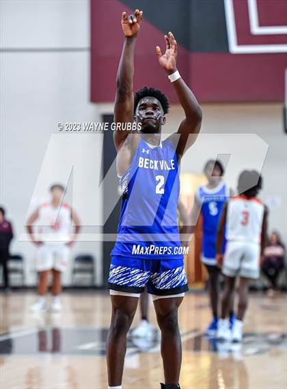 Thumbnail 1 in Beckville vs. Mineola (Holiday Hoops Classic) photogallery.