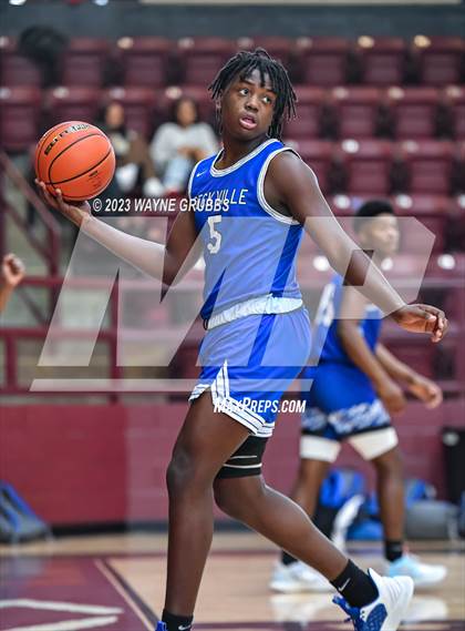 Thumbnail 2 in Beckville vs. Mineola (Holiday Hoops Classic) photogallery.