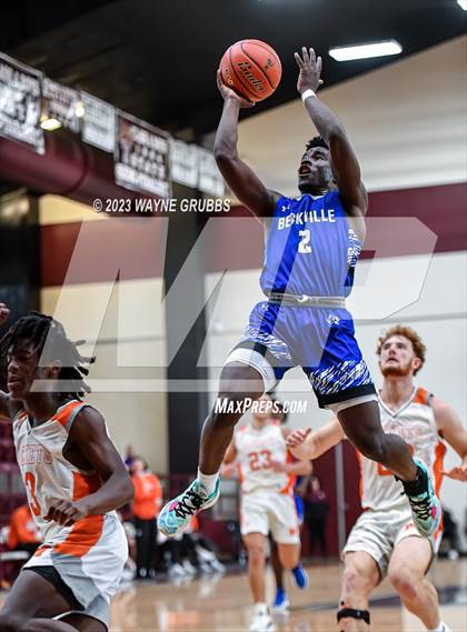 Thumbnail 1 in Beckville vs. Mineola (Holiday Hoops Classic) photogallery.