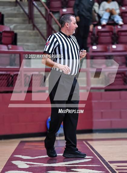 Thumbnail 2 in Beckville vs. Mineola (Holiday Hoops Classic) photogallery.