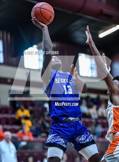 Thumbnail 2 in Beckville vs. Mineola (Holiday Hoops Classic) photogallery.