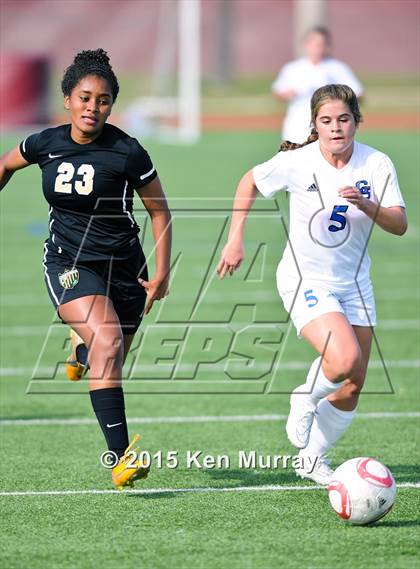 Thumbnail 3 in Klein Oak vs Clear Springs photogallery.
